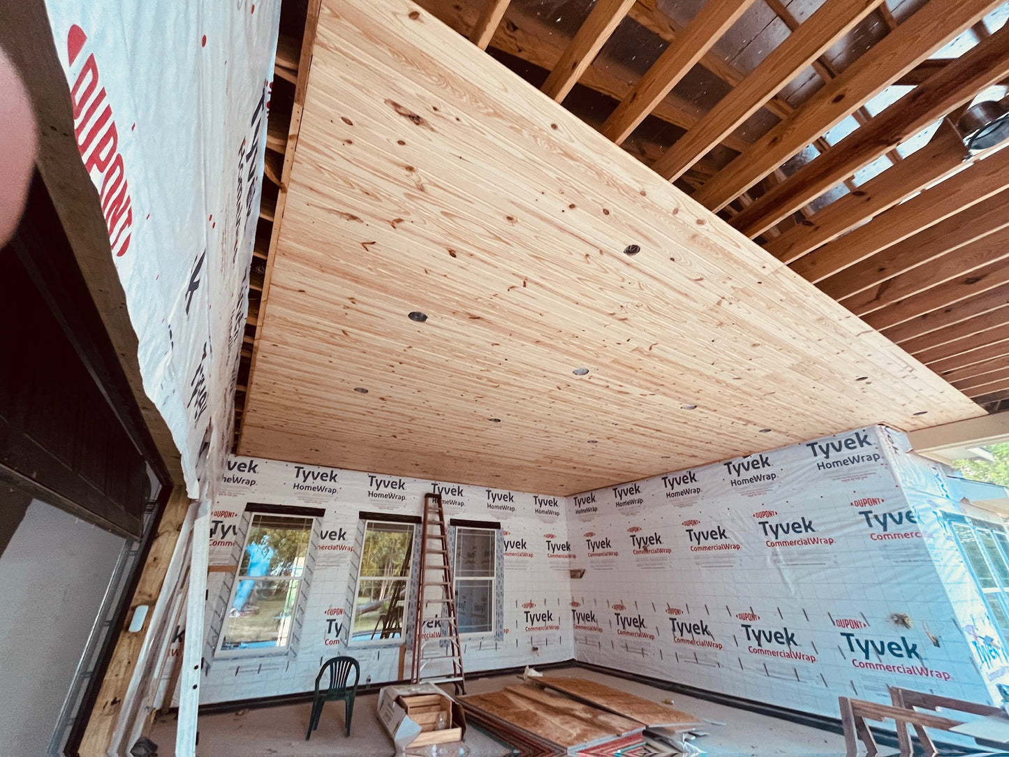 V-Groove 1x6x10' Knotty #2 Grade Pine