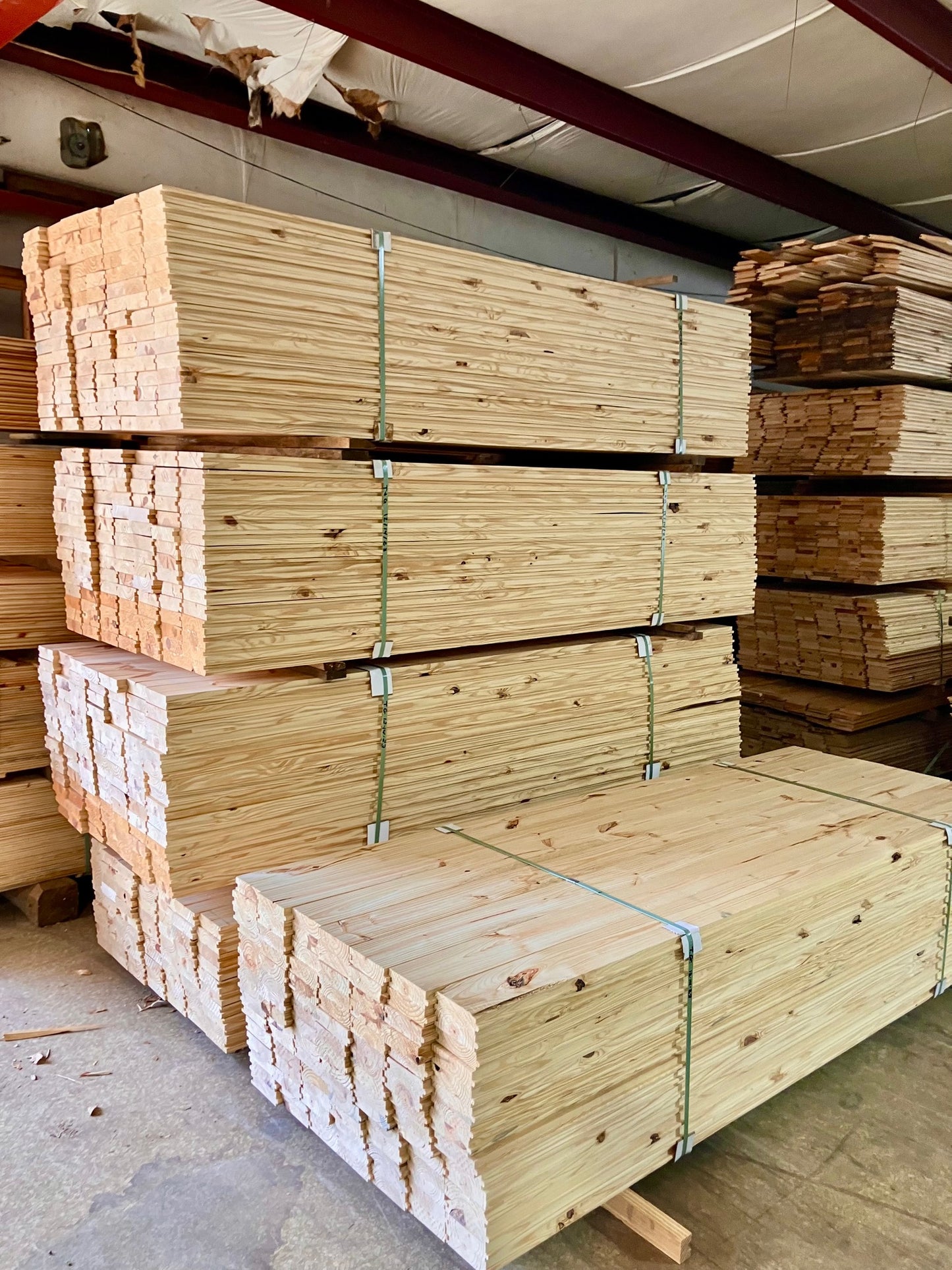 T&G Pine Flooring 2x6x10' Knotty #2 Grade Pine