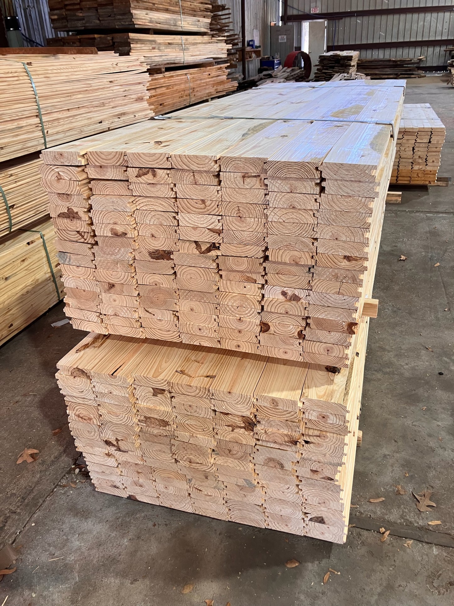 T&G Pine Flooring 2x6x10' Knotty #2 Grade Pine