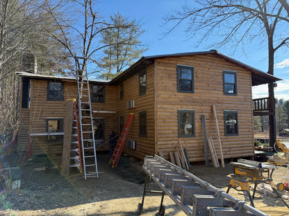 Revestimiento de cabaña de troncos de pino de 2 x 6 x 10 pies