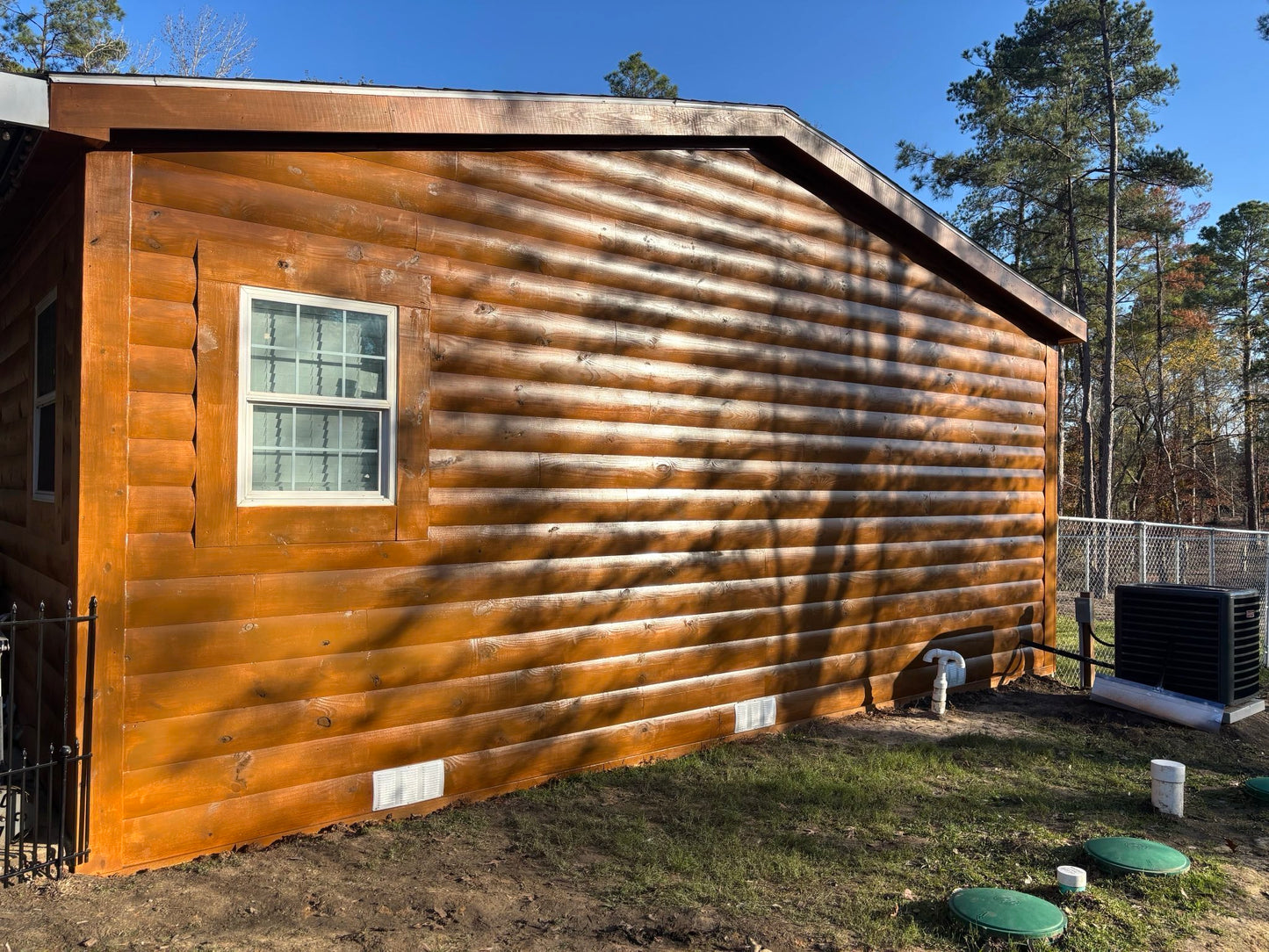 Log Cabin Siding 2x10"x16' Knotty #2 Grade Pine