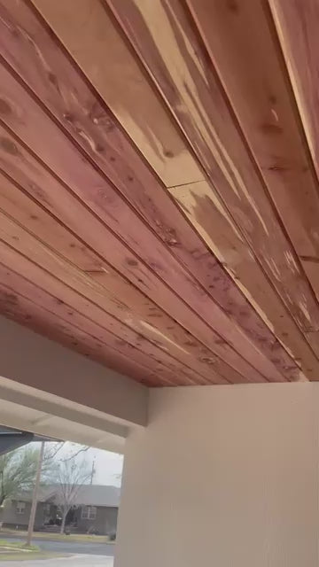 Paneles de pared de cedro rojo del este con ranuras en V, longitudes mixtas de 1 x 6 x 8' a 10'