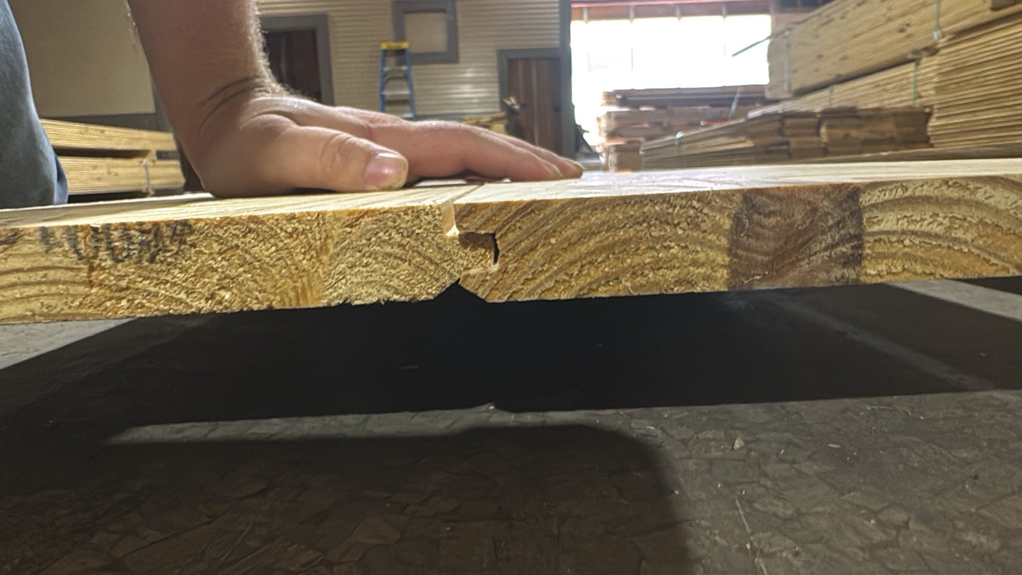 1x8x10' Reversible Nickel Gap / V-Groove