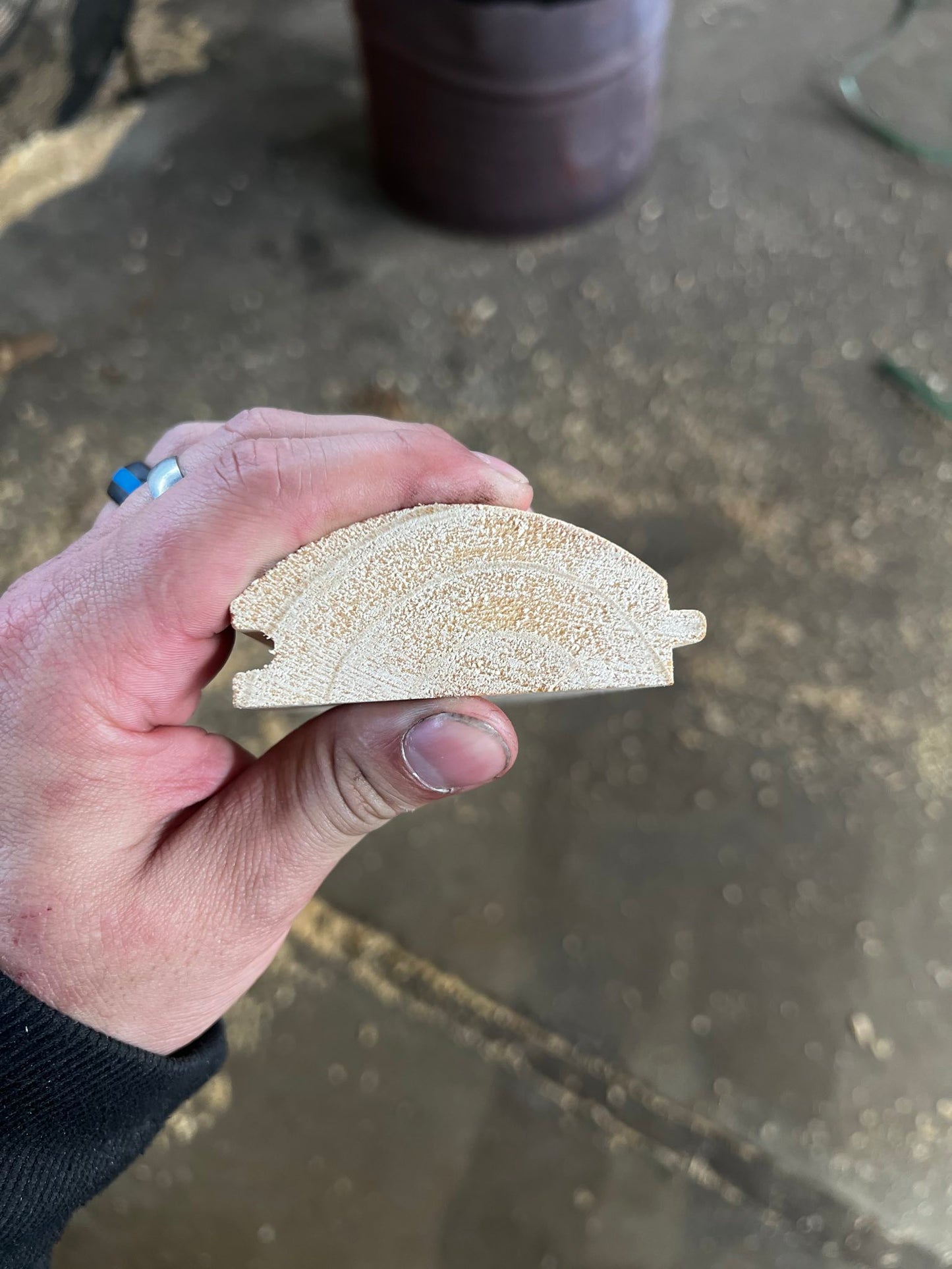 Revestimiento de cabaña de troncos de pino de 2 x 6 x 10 pies